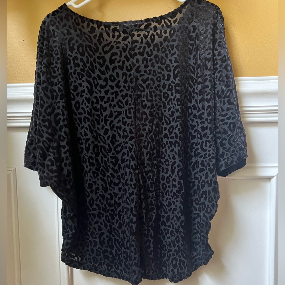 Mittoshop Black oversized Blouse with Relaxed Fit - Picture 2 of 5